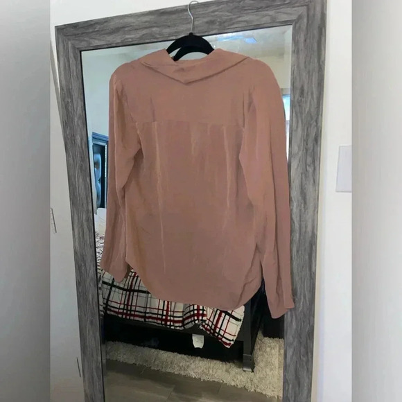 Theory tan silk shawl collar long sleeve top - Picture 7 of 7